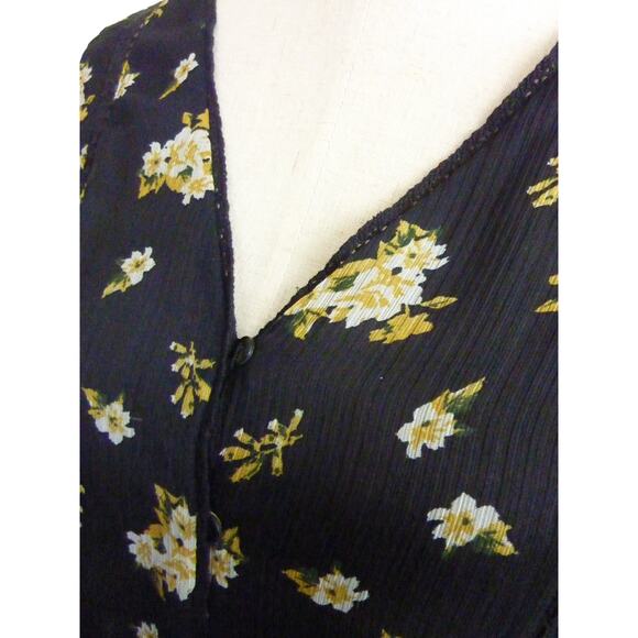 Zara Black Floral Chiffon Blouse Top Medium Boho Flutter Sleeve Semi Sheer - Picture 5 of 6